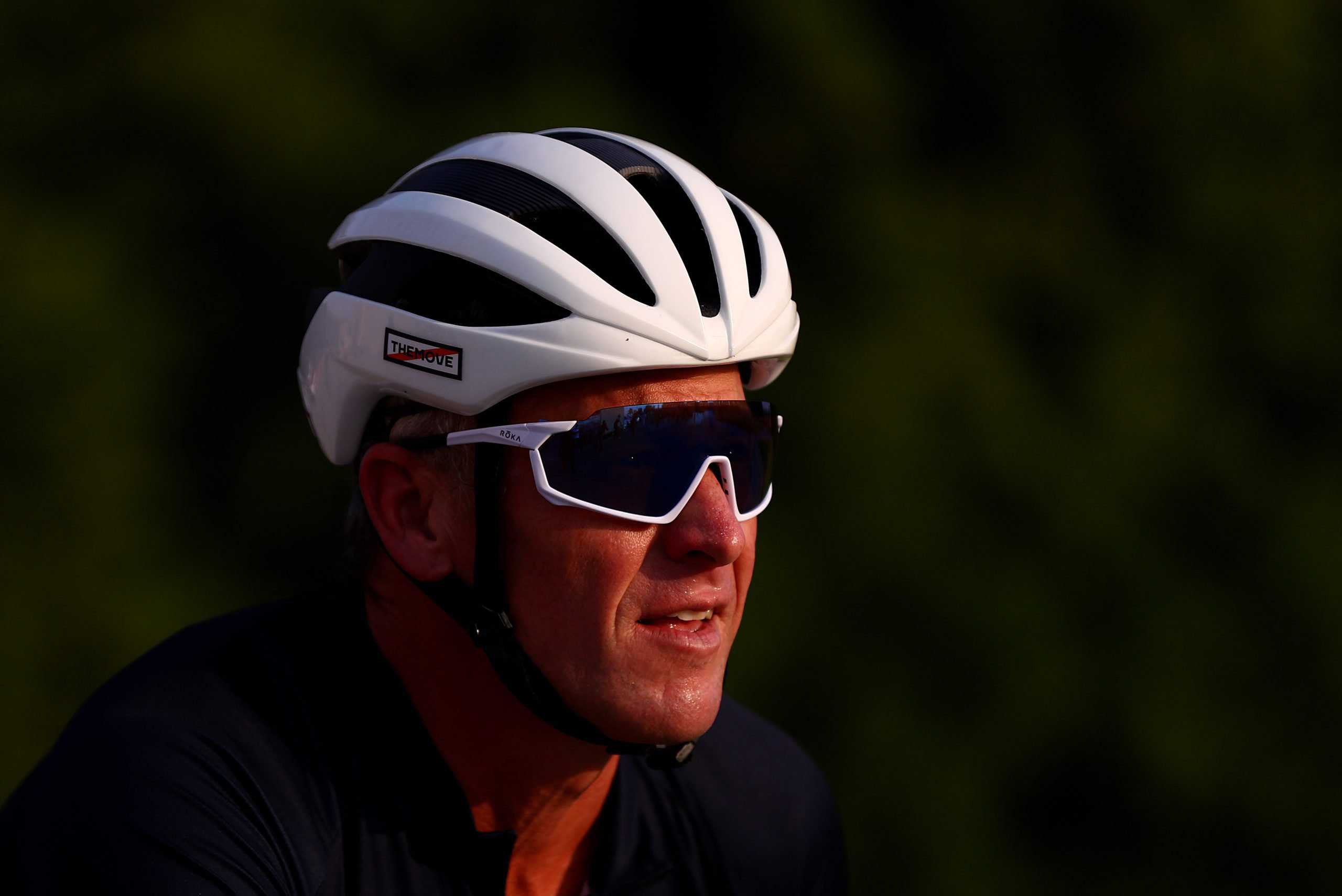 Lance Armstrong Rides Al Qudra Cycling Track