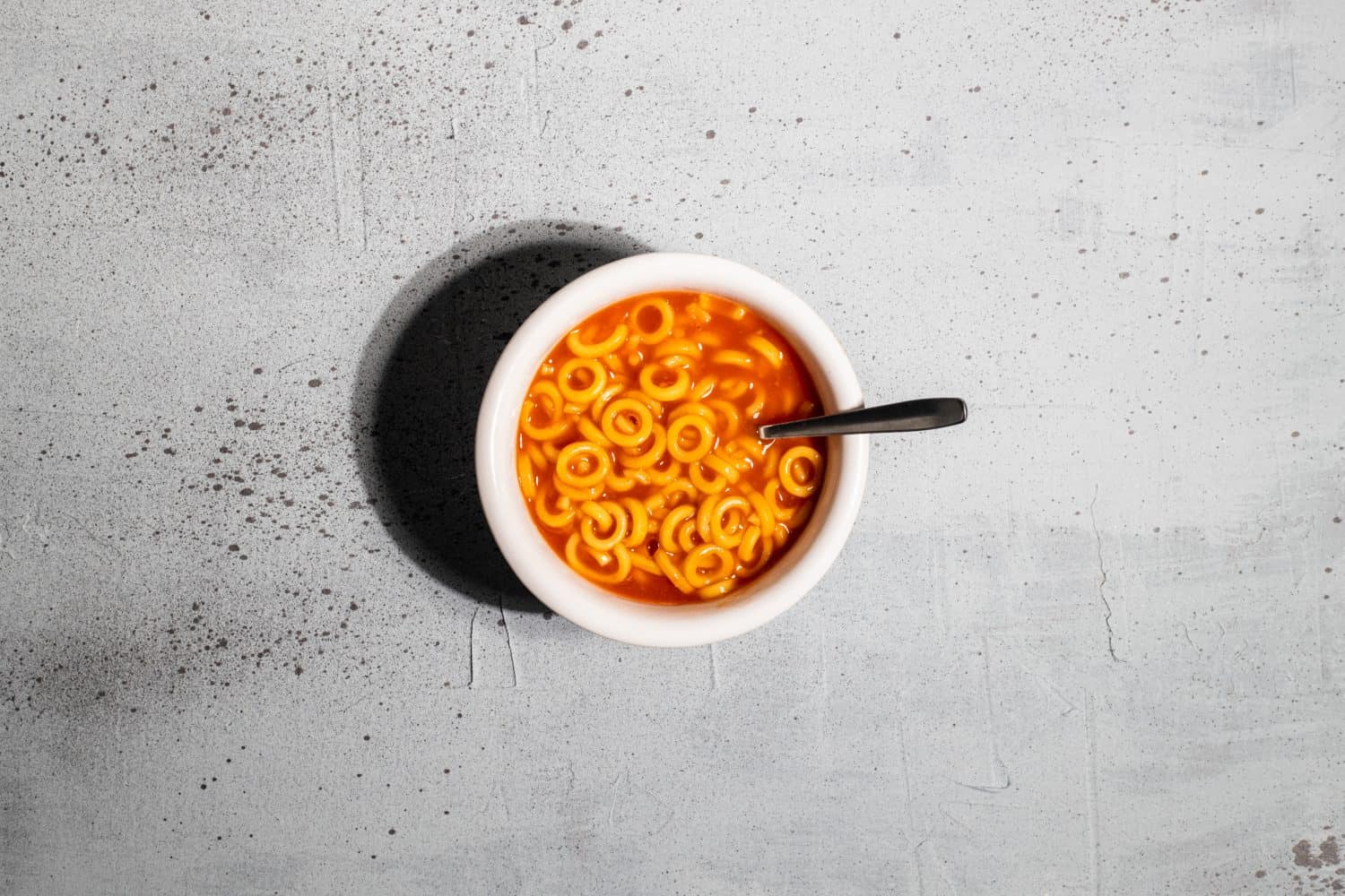 spaghetti o's in a bowl