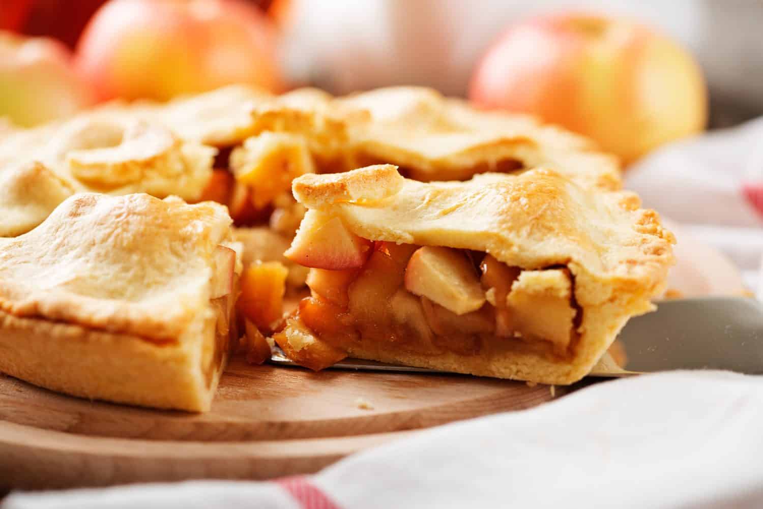 Homemade apple pie