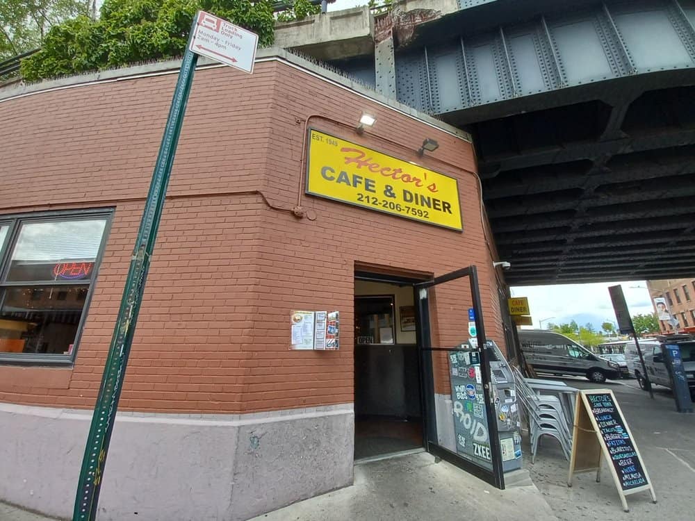 Hector's Cafe & Diner