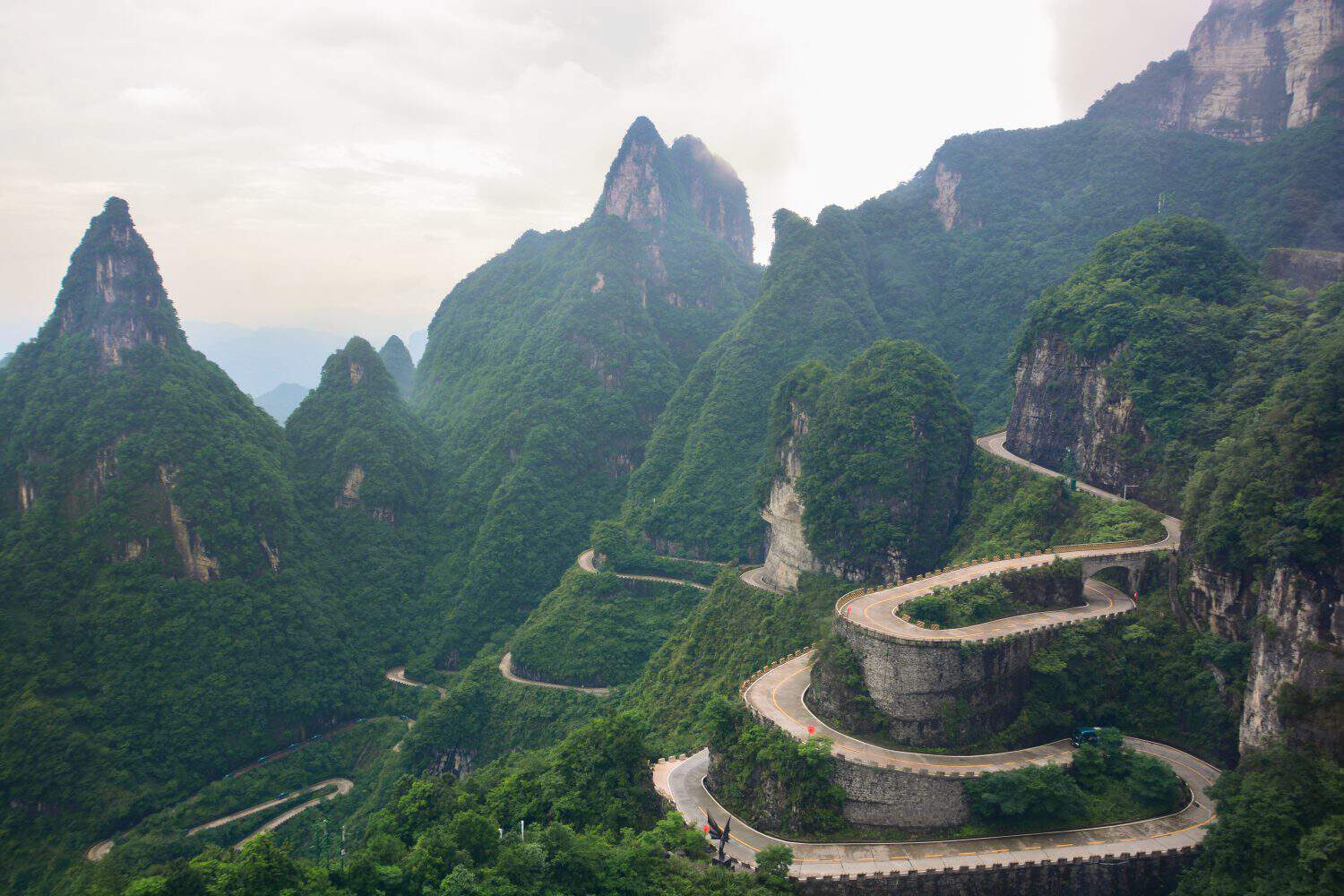 99 curve of Moutain,Beautiful Mountain in China,The winding road of Tianmen mountain national park, Hunan province,zhangjiajie The Heaven Gate of Tianmen Shan,mountain in china
