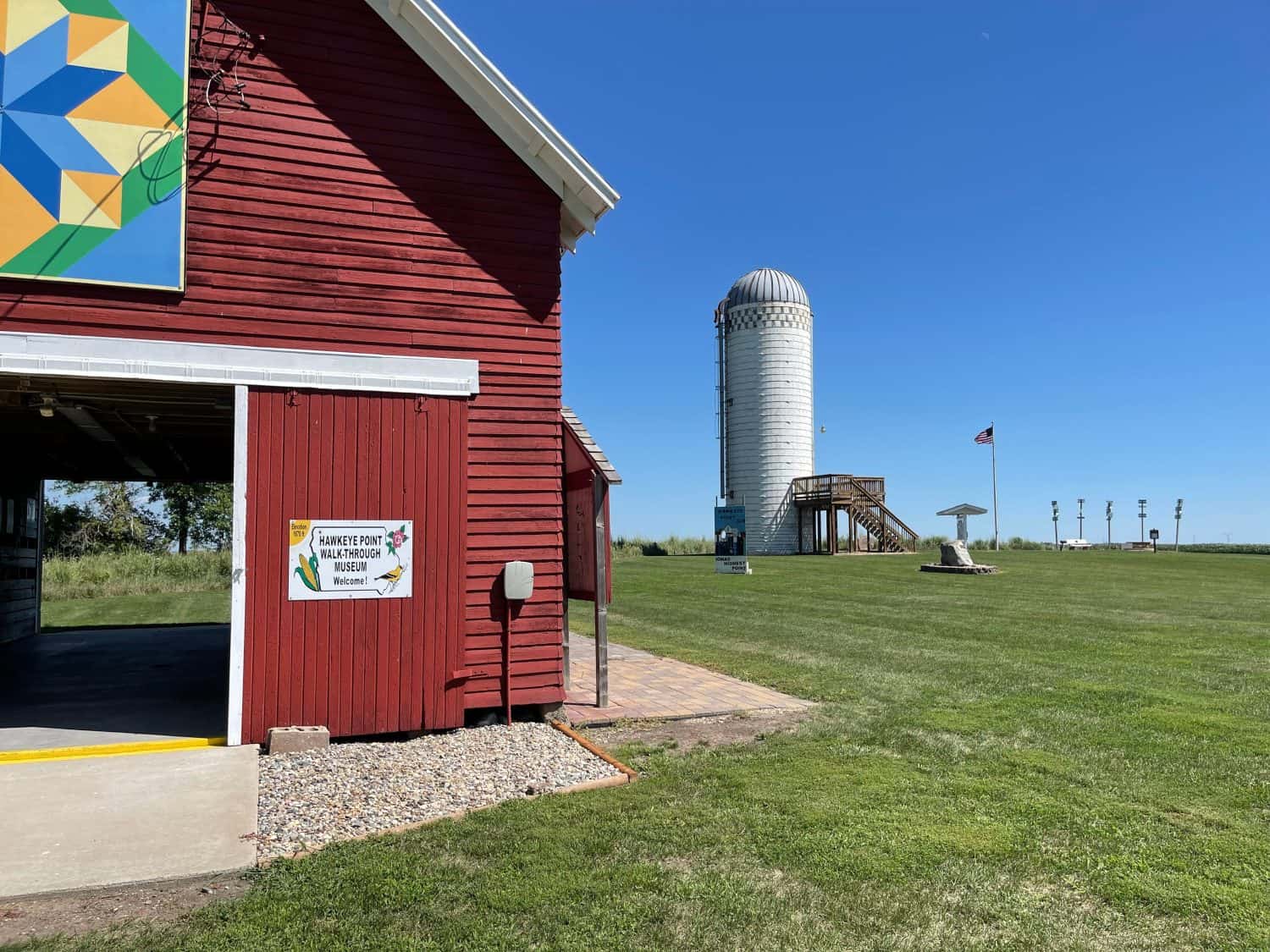 Hawkeye Point in Iowa, with bark, silo and informational displays to mark the state’s highest point