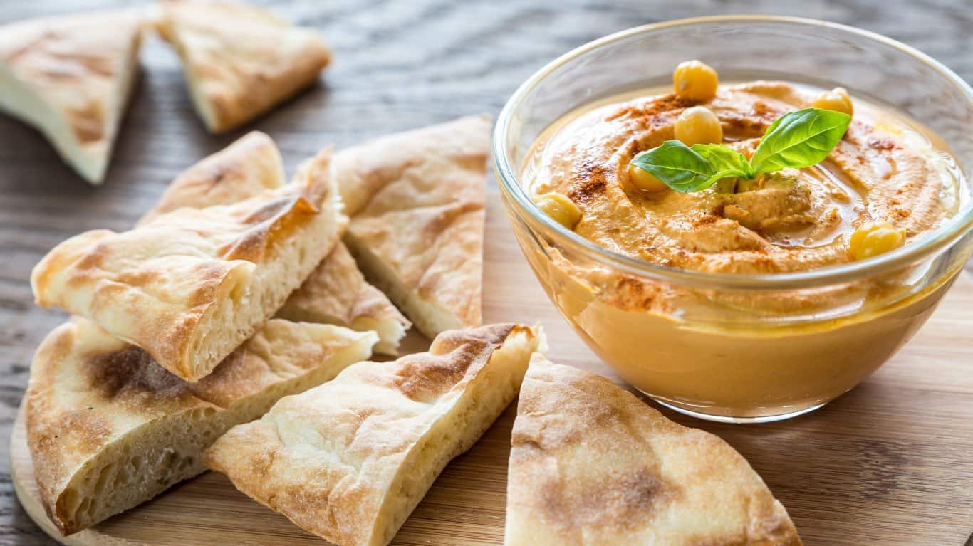 Restaurant Employees Dish About the Foods You Never Want to Have Delivered