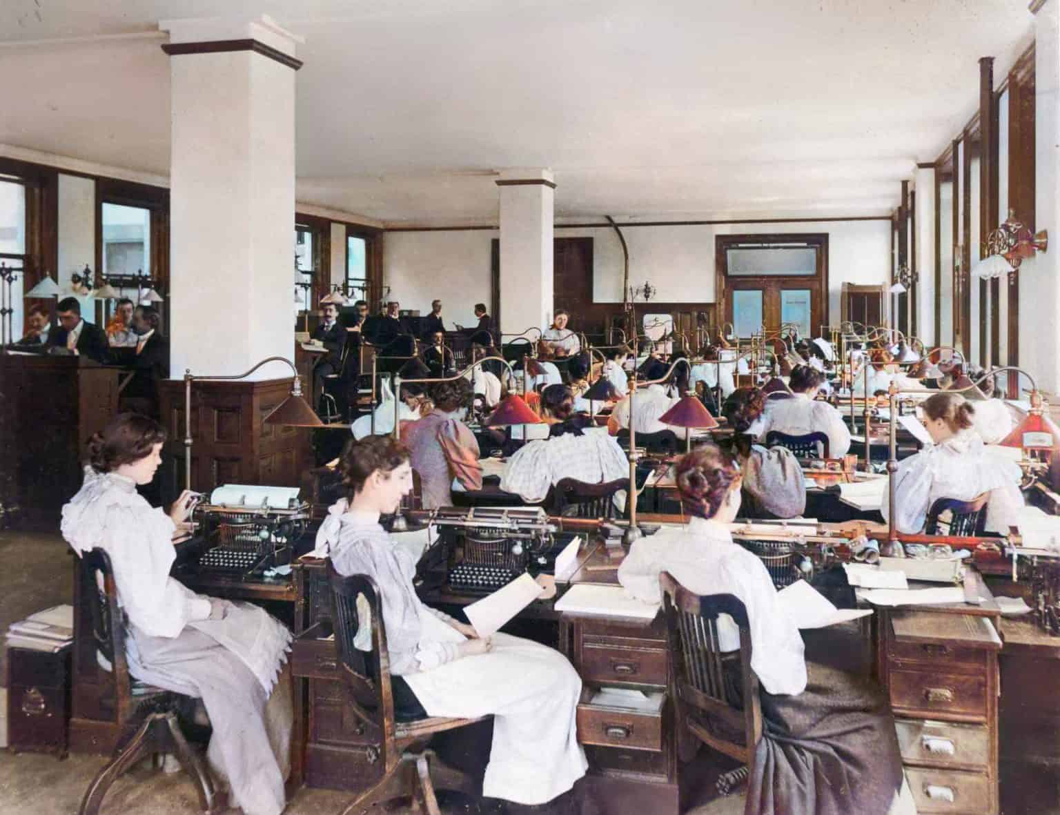 Restored Images From the 1920s Reveals the Truth About Life a Century ...