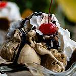 9. Golden Opulence Sundae