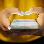 Grandma Sends Her Grandaughter Loving Text Messages Every Day