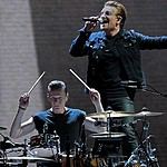 U2