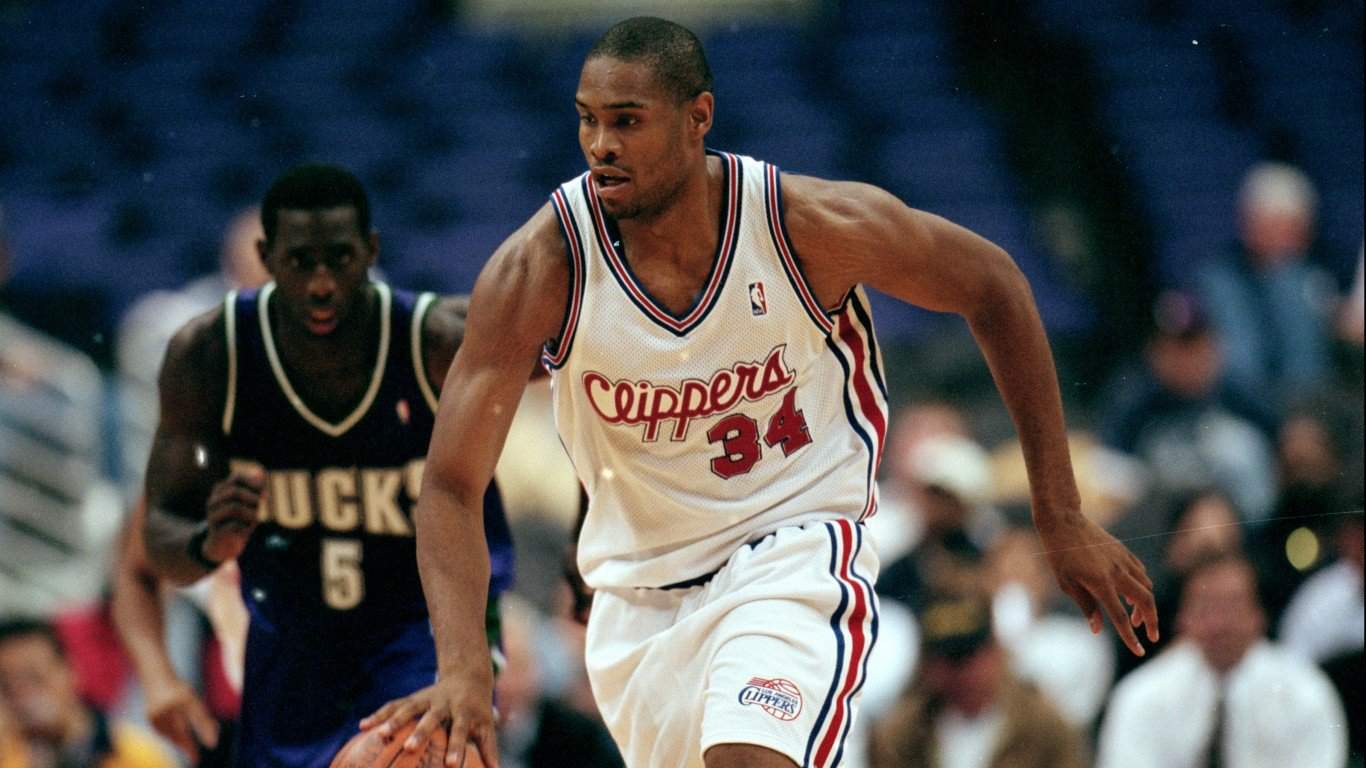 4. Michael Olowokandi
