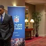 17. Concussion (2015)