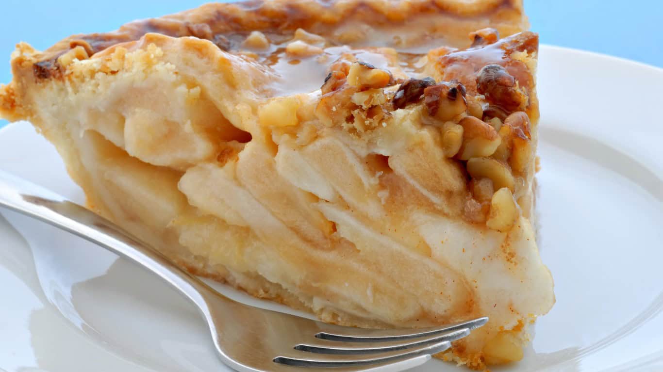 Wisconsin – Serving Apple Pie Without Cheese