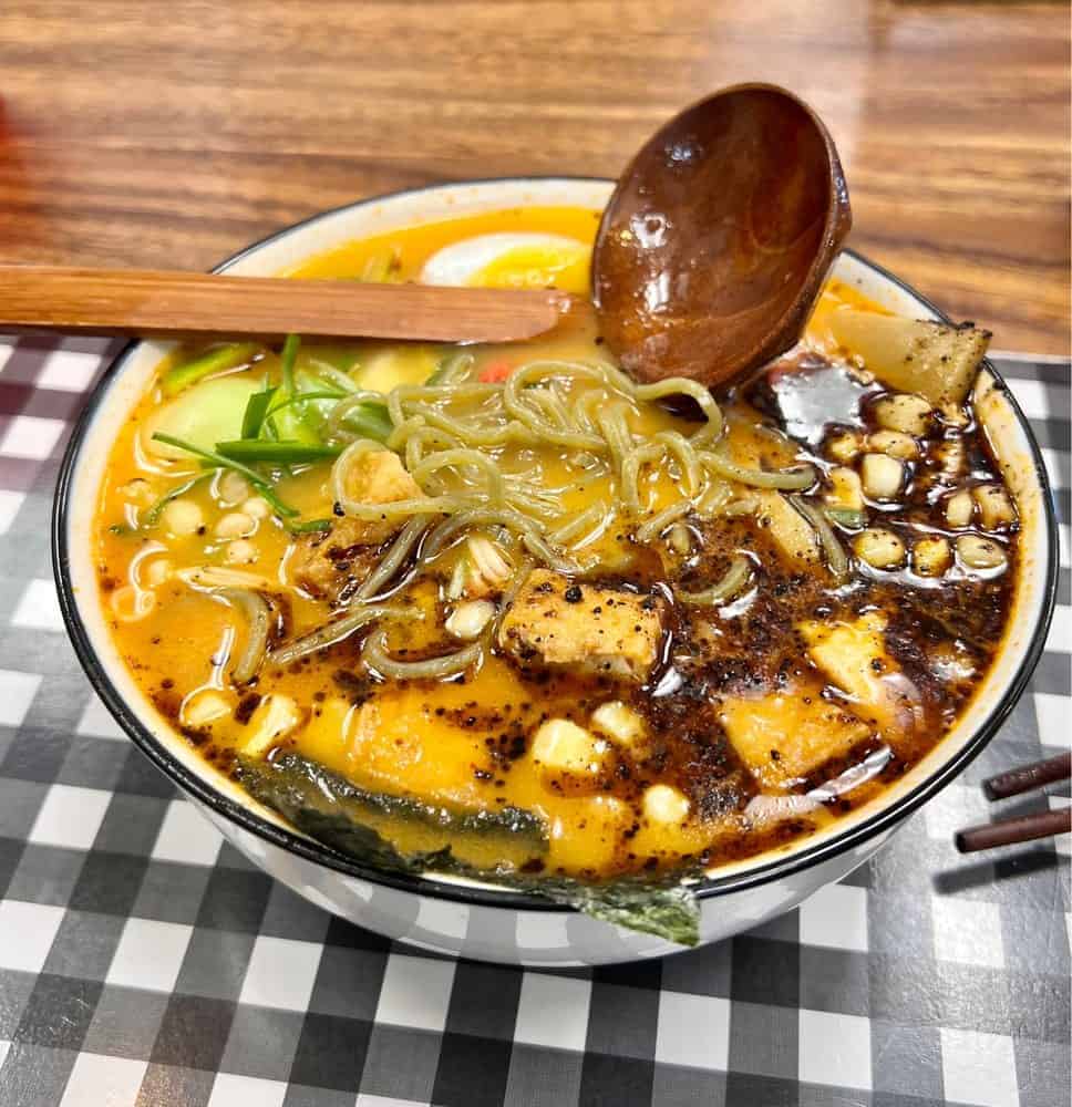 Lucky Cat Ramen