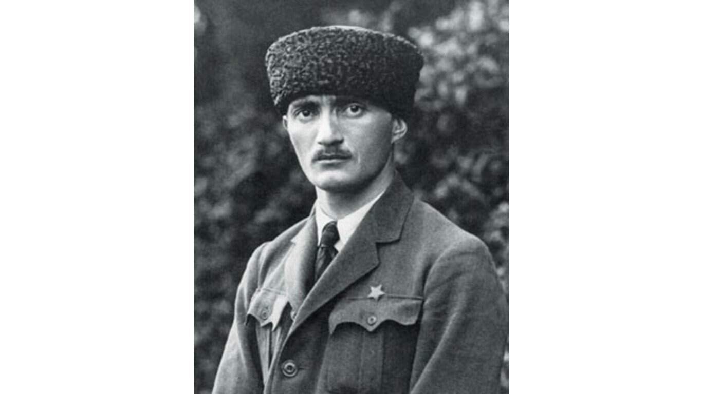 Nestor Lakoba