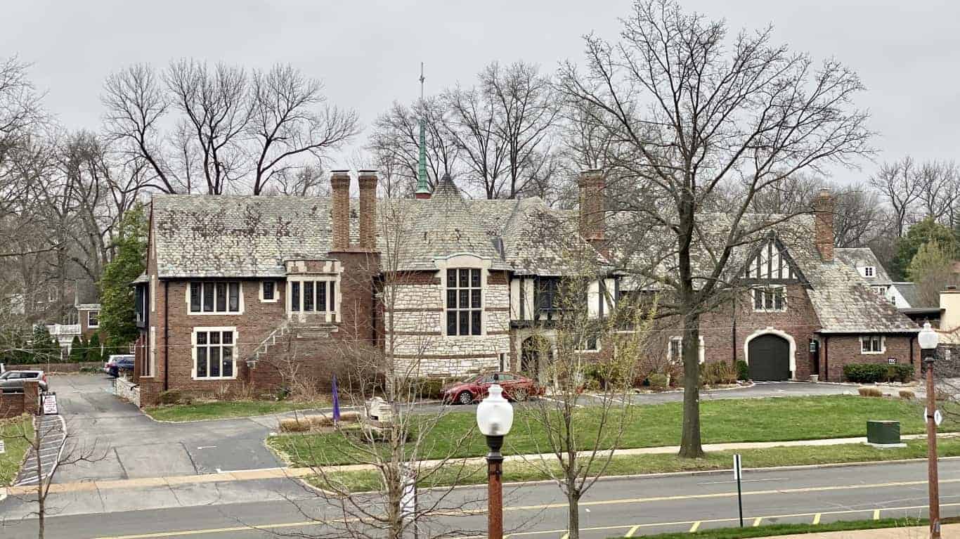 Missouri: Wydown–Forsyth District (Clayton, MO)