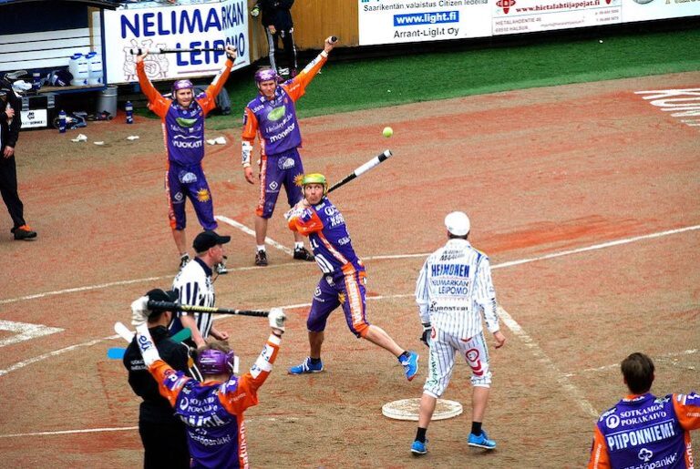 Pesäpallo