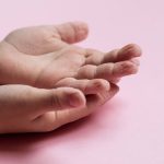 Fingers "Prune Up" To Help Grip