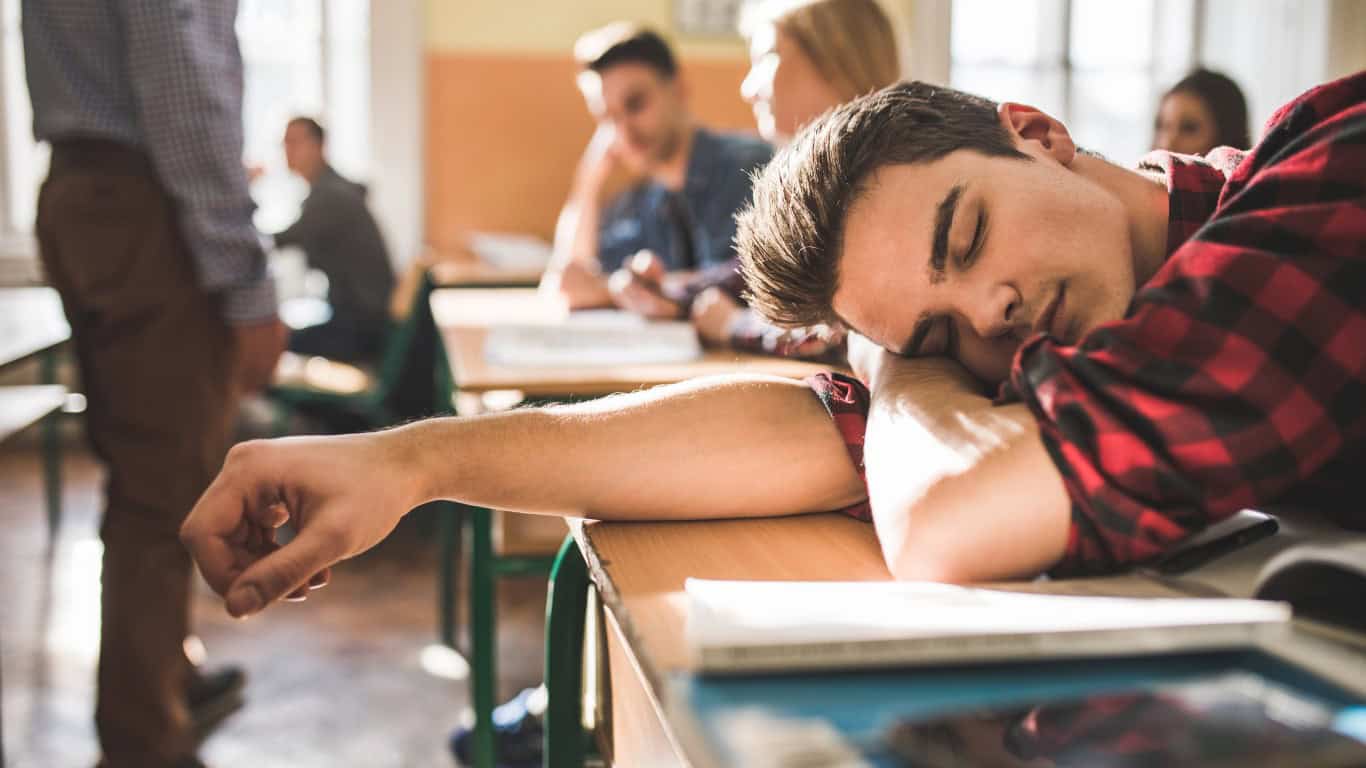 Sleeping student sues teacher for waking him up