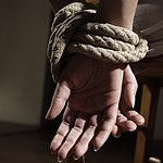 Kidnapper sues hostages for escaping