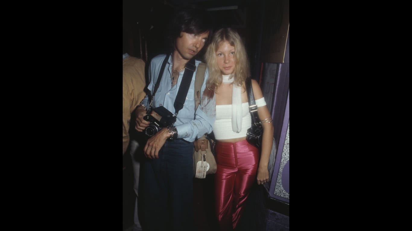 Hanging out at Rodney Bingenheimer’s English Disco, Los Angeles