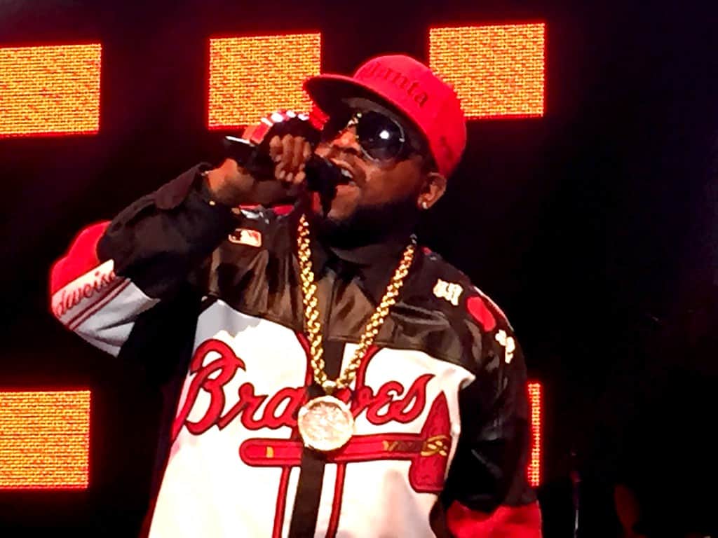 Hey Ya! – OutKast