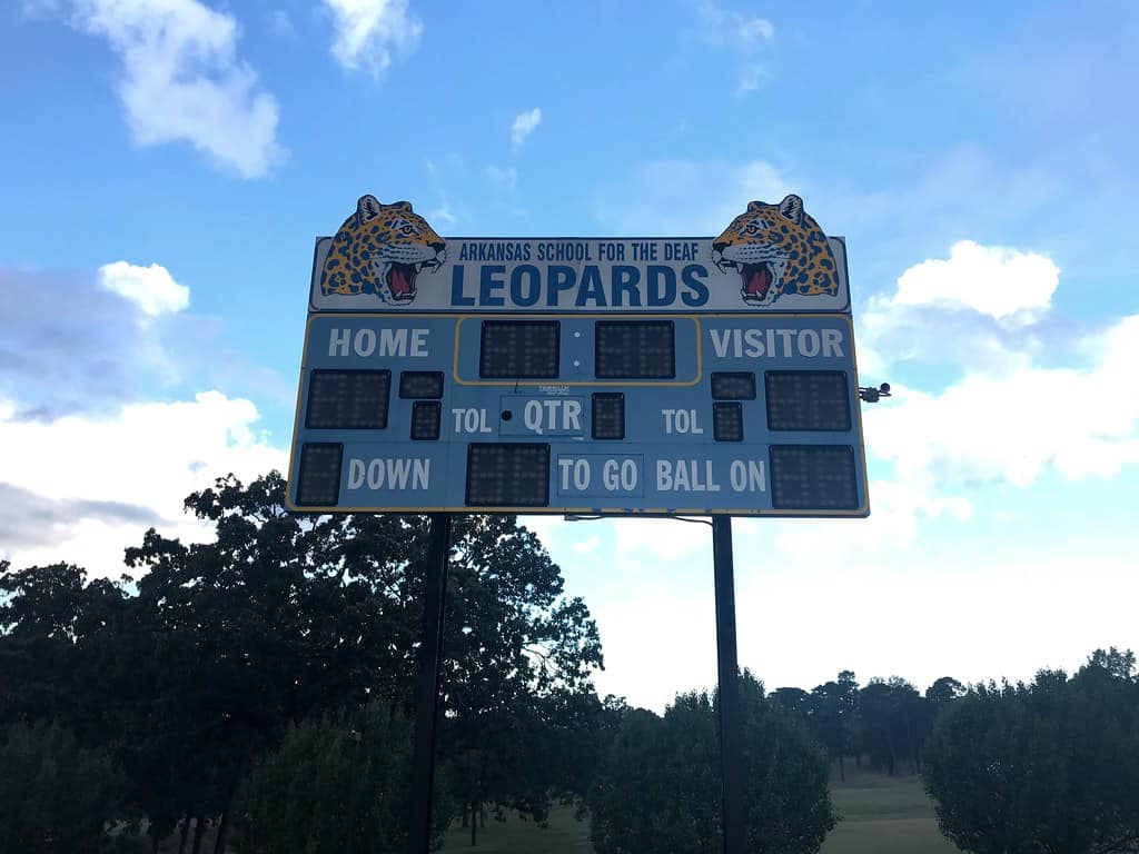 Arkansas: Deaf Leopards