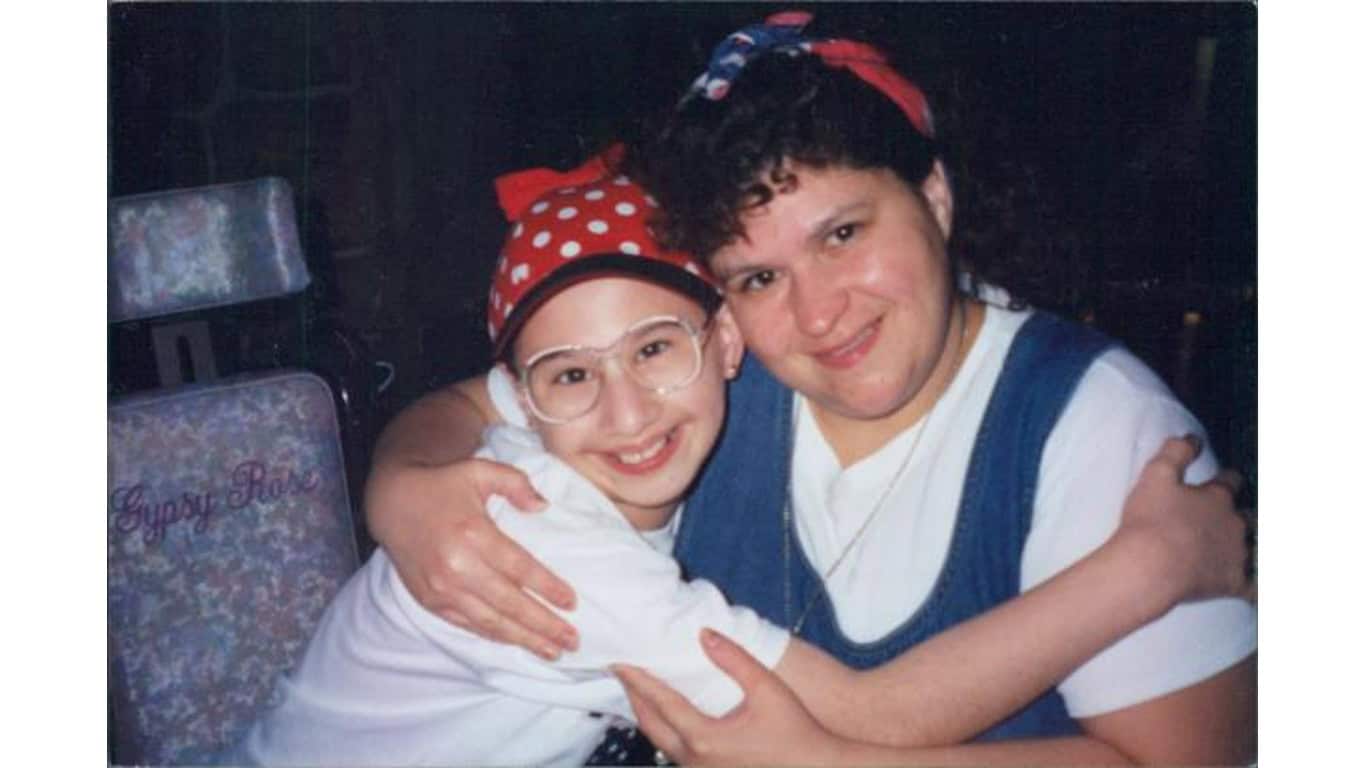 Missouri: Crime: Gypsy Rose Blanchard convincing her online boyfriend to kill her mother in 2015