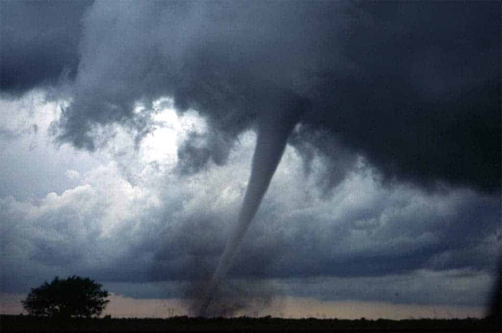 How Many Tornadoes Hit the United States Each Year?