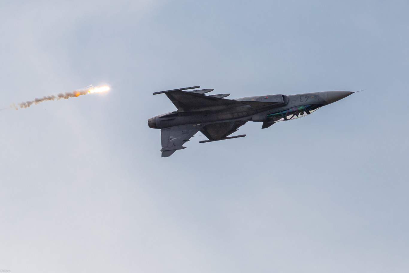 9. JAS 39 Gripen