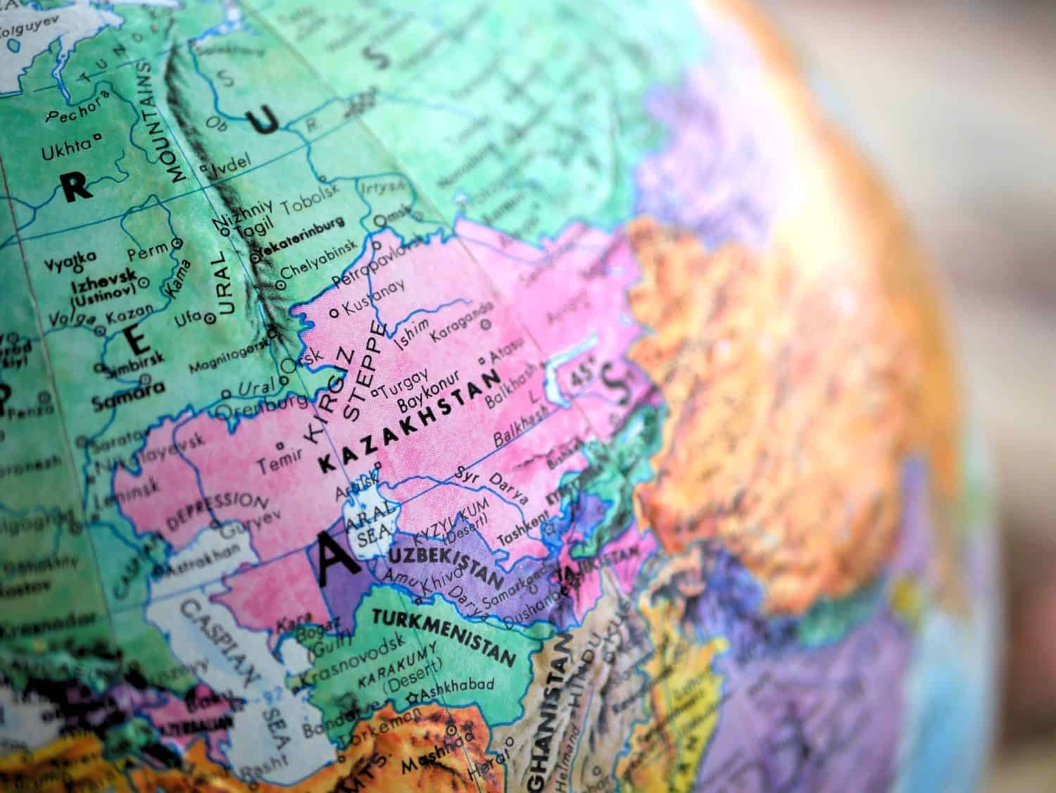 48. Kazakhstan – 4,528 km