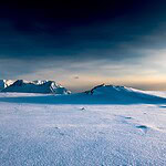 23. There Are Multiple Frozen Lakes in Antarctica