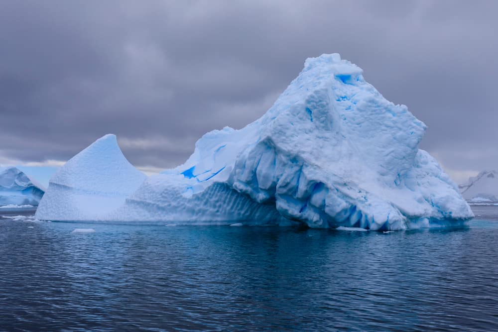 6. Antarctica Is Home to Some of the World's Largest Icebergs