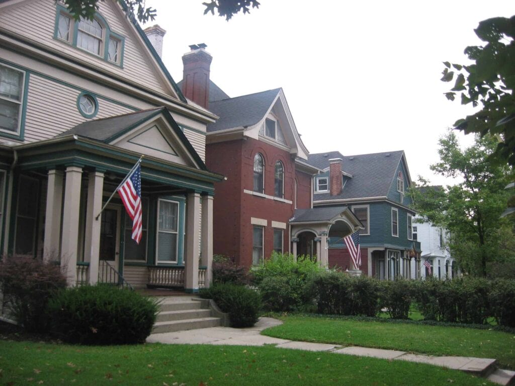 Dayton, Ohio | File:Central Avenue Historic District in Dayton.jpg