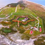 32. Mobile Point Light