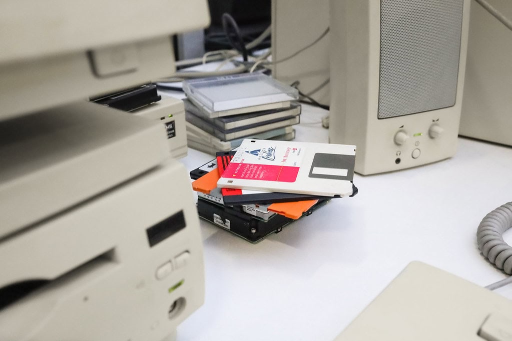 America Online and assorted Mac storage 1