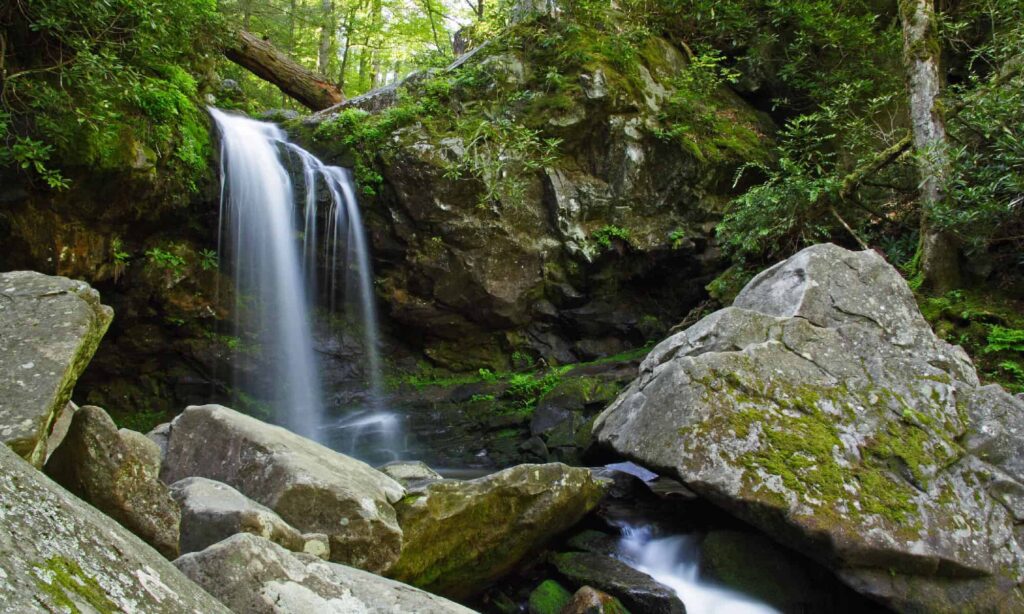 Grotto Falls 