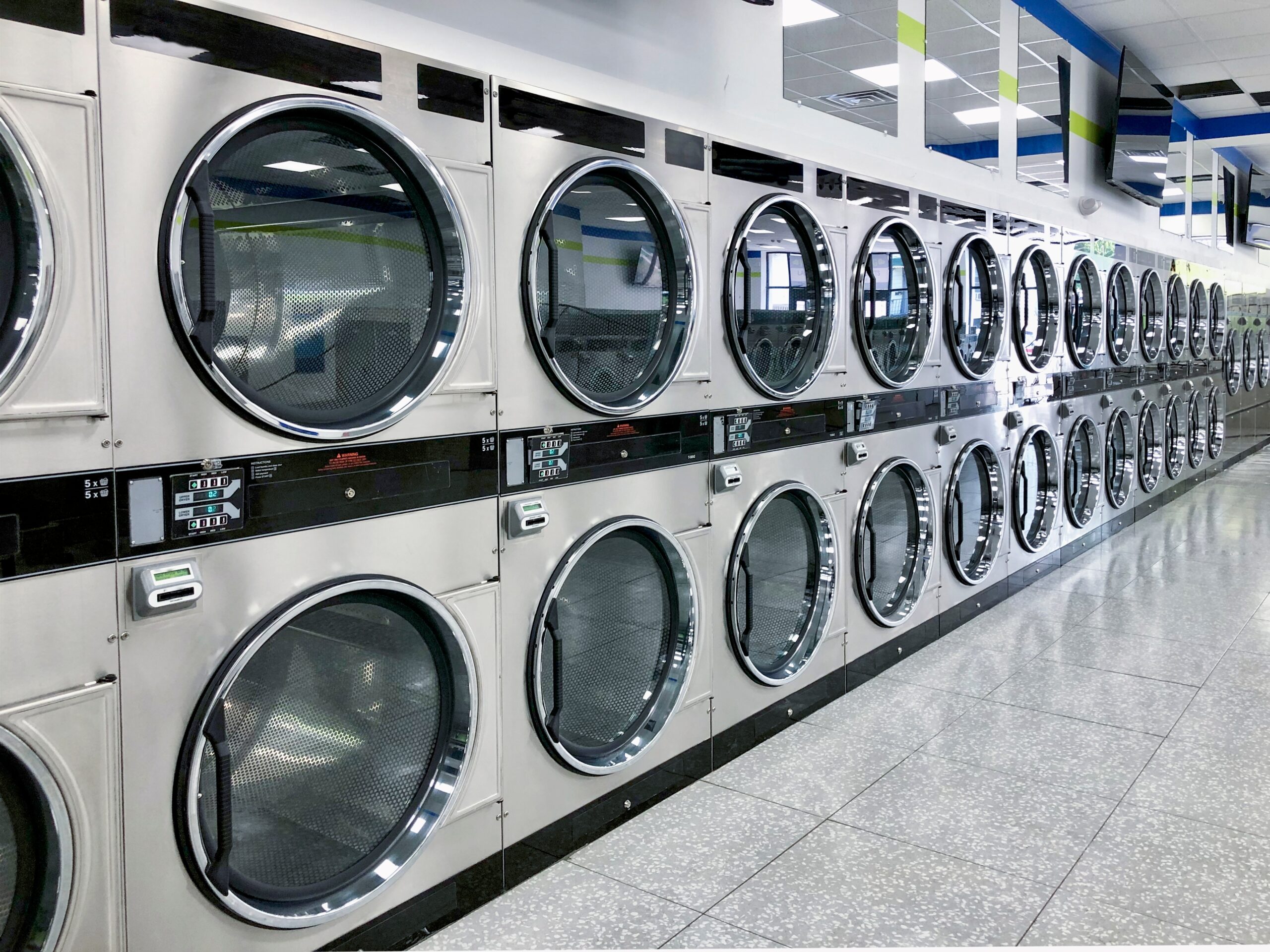 Levi's "Laundrette" (1985)