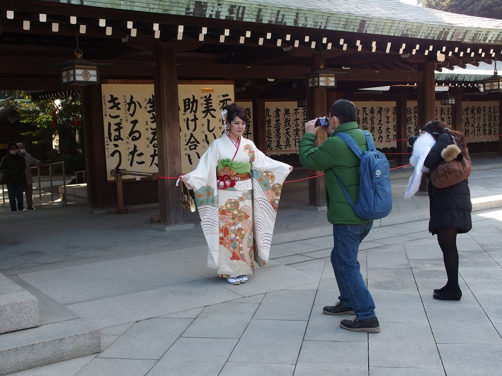 Dressing for Seijin-no-hi @ Meiji Jingu Shrine @ Yoyogi