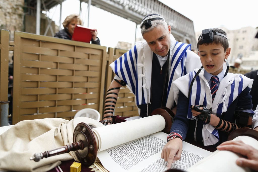 Bar Mitzvah 23_Jerusalem_Y9A9810_Yonatan Sindel_Flash 90_IMOT