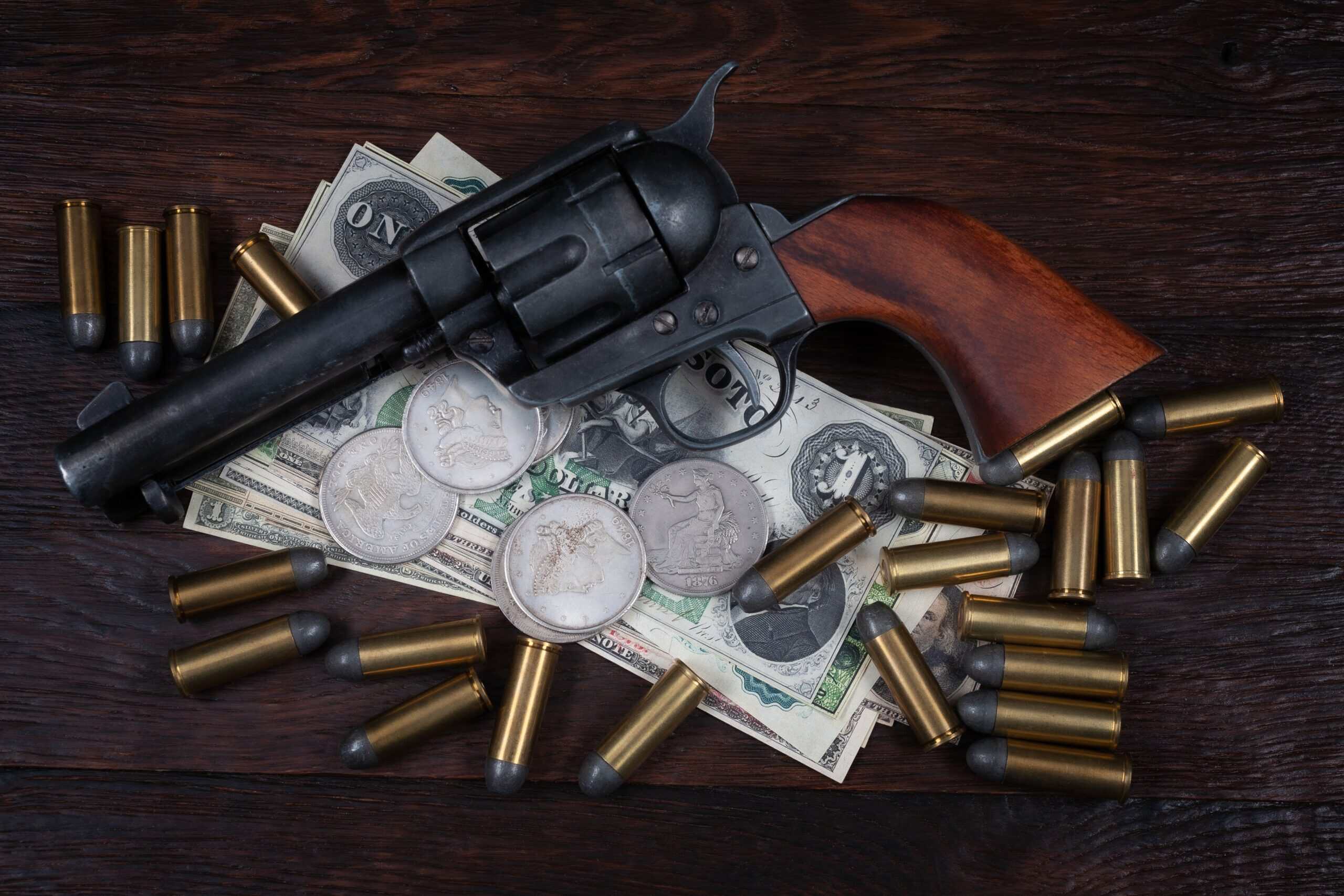 12 Legendary Military Pistols Proven on the Battlefield