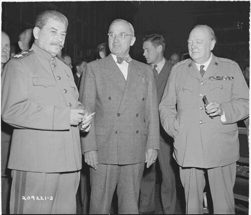 Harry Truman Approves the Bombs (1945)
