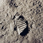 Answer 4: The Lander's Base and the Astronauts' Trails