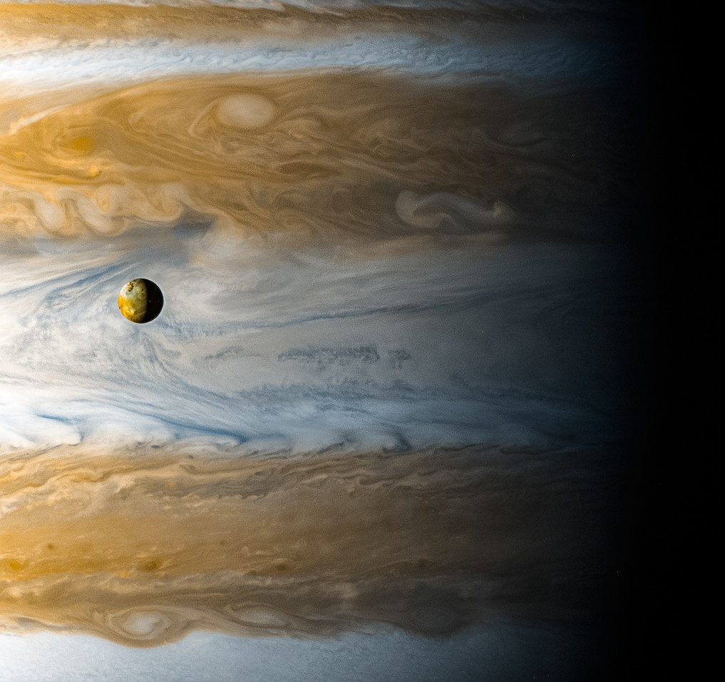 Jupiter & Io - January 1 2001