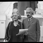 Einstein Signs the Letter (1939)