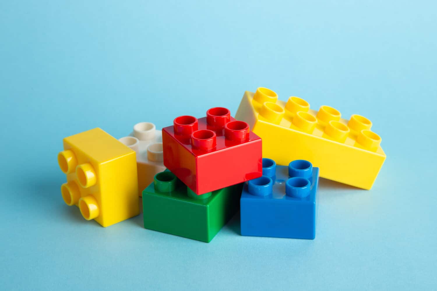 LEGO sets from retired 90s themes