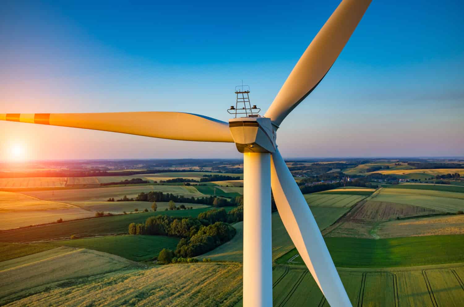 Wind Turbine Technicians Are Entering a Fast-Growing Field