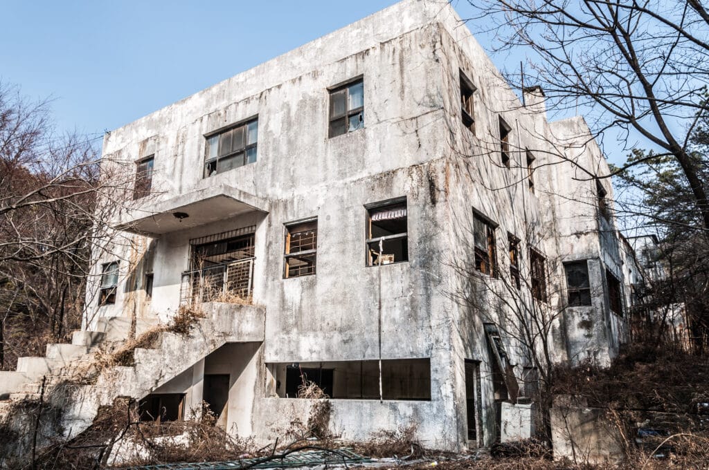 The exterior of Gonjiam Psychiatric Hospital in South Korea. The building was abandoned nearly twenty years ago, but never demolished.