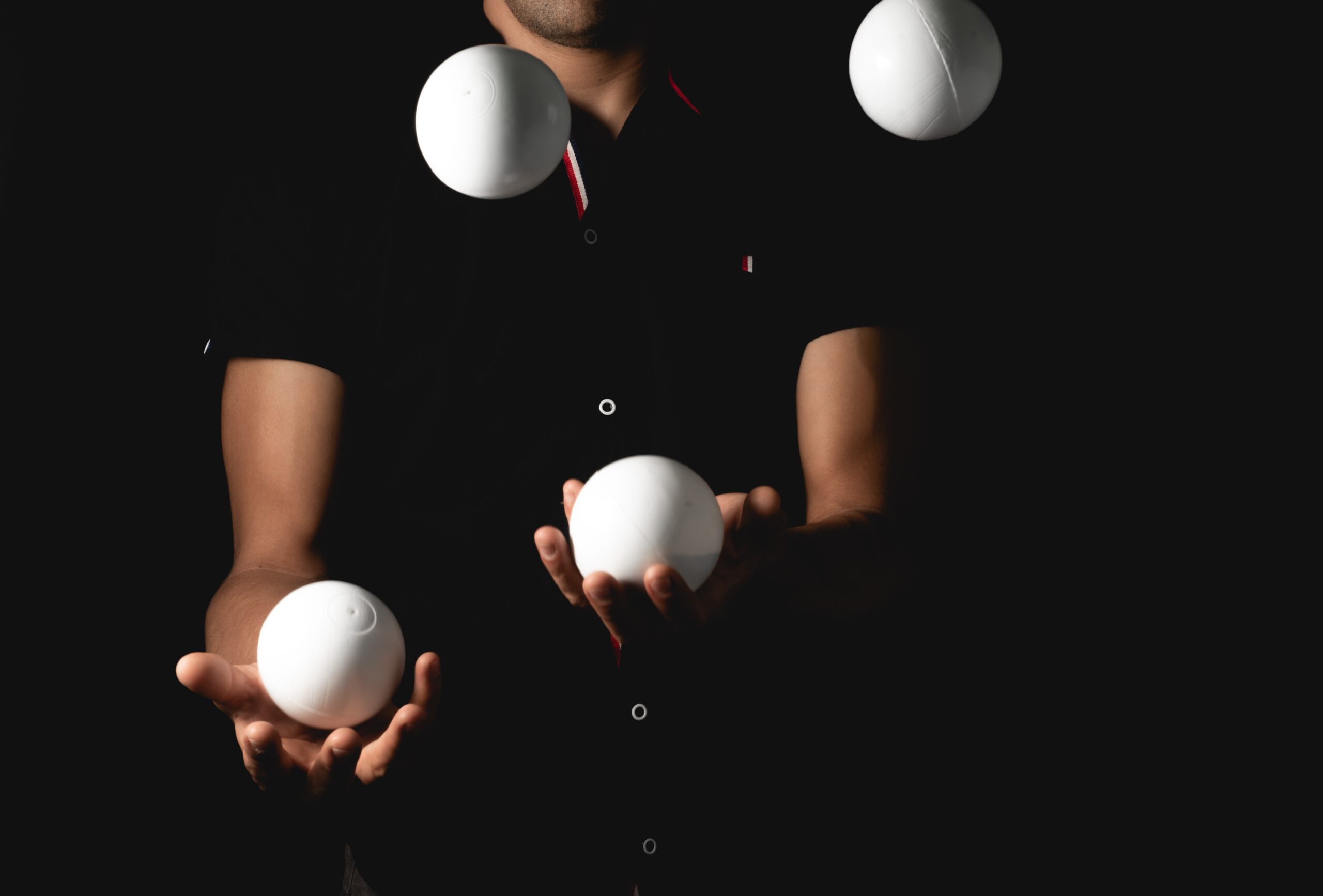 Hood River, Oregon: Juggling Without a License