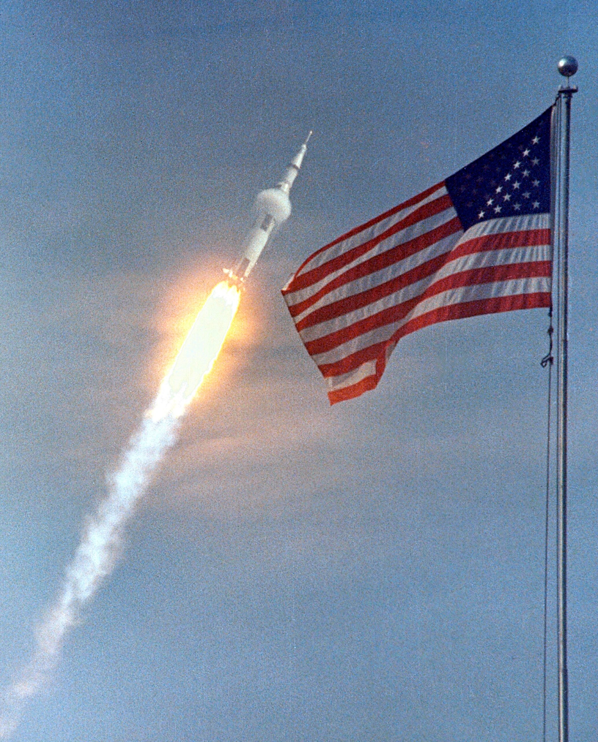 Question 10: What Departure Point Appeared on Apollo 11's Customs Form?