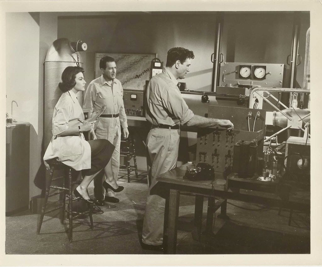 UM - Giant Claw, The - 1957