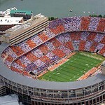 4. Neyland Stadium: 101,915 Capacity