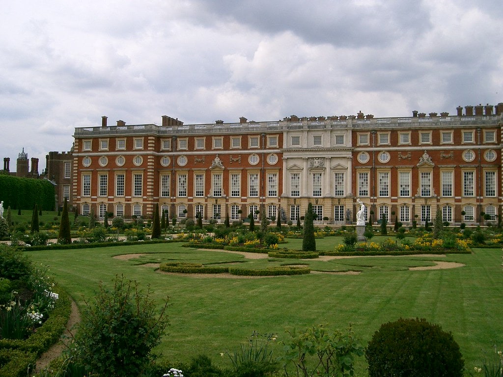 Hampton Court Palace Gardens